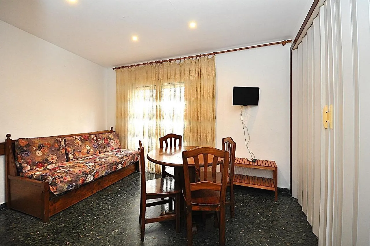 Apartamentos Ar Enjoy Flores Lloret de Mar Espagne